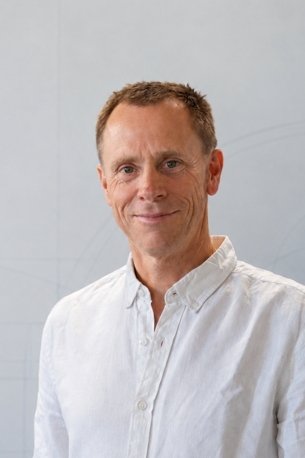 Tim Jones, Director